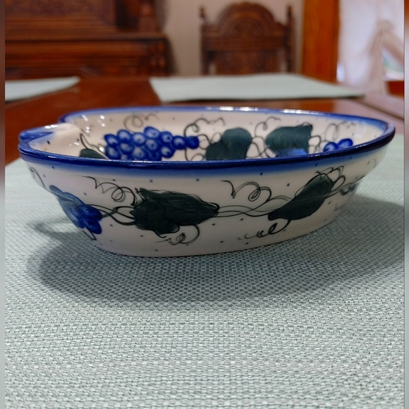 Unikat Polish Pottery Heart Shaped Dish 7-3/4" Blue Flowers EUC - Picture 3 of 9